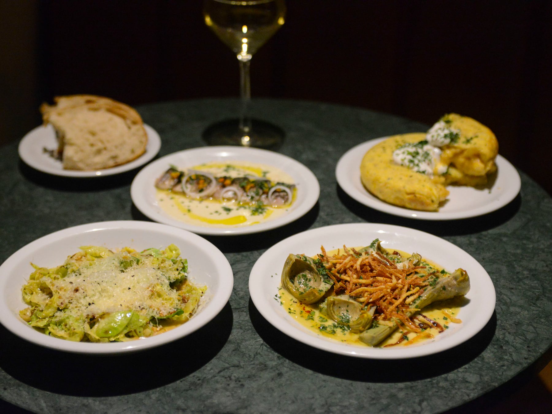 Qué comer a la salida del Movistar Arena: una recorrida por las mesas que se prenden con cada recital