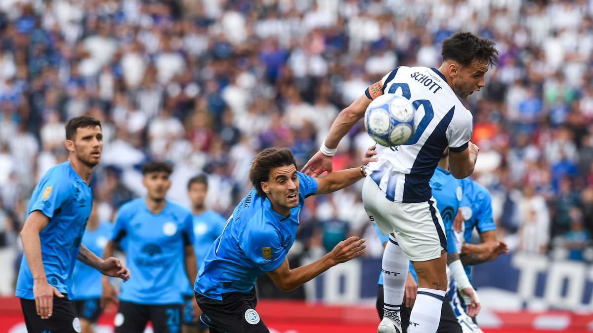 El Pirata volvió a navegar por el Kempes y se llevó el clásico con un gol de suplente
