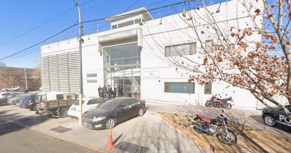 Imputaron a un oficial mendocino por abusar sexualmente de una detenida en una comisaría de Godoy Cruz