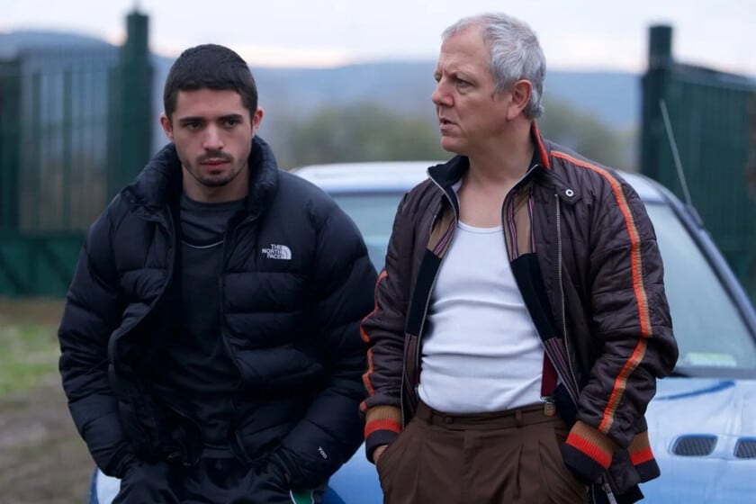 "El mal hijo": el debut detrás de cámara de Jaime Lorente arranca en familia y se pierde en la mafia