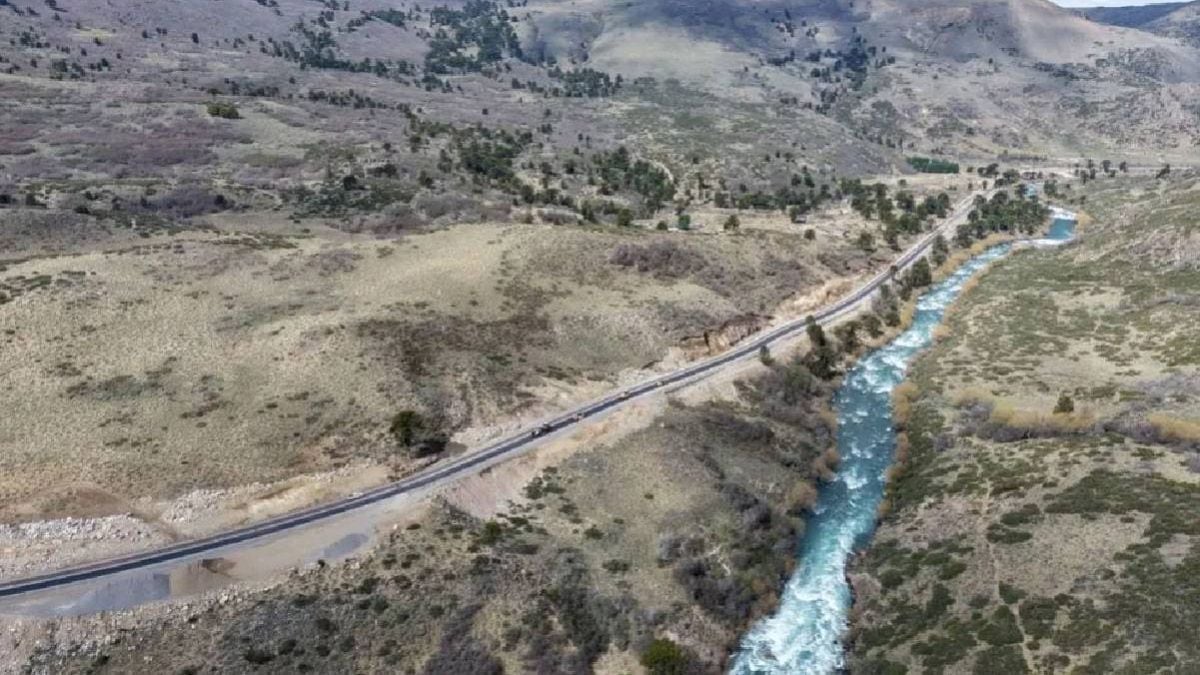 Apertura del asfalto en la ruta 23: el camino que une Aluminé y Villa Pehuenia se reinventa para el verano