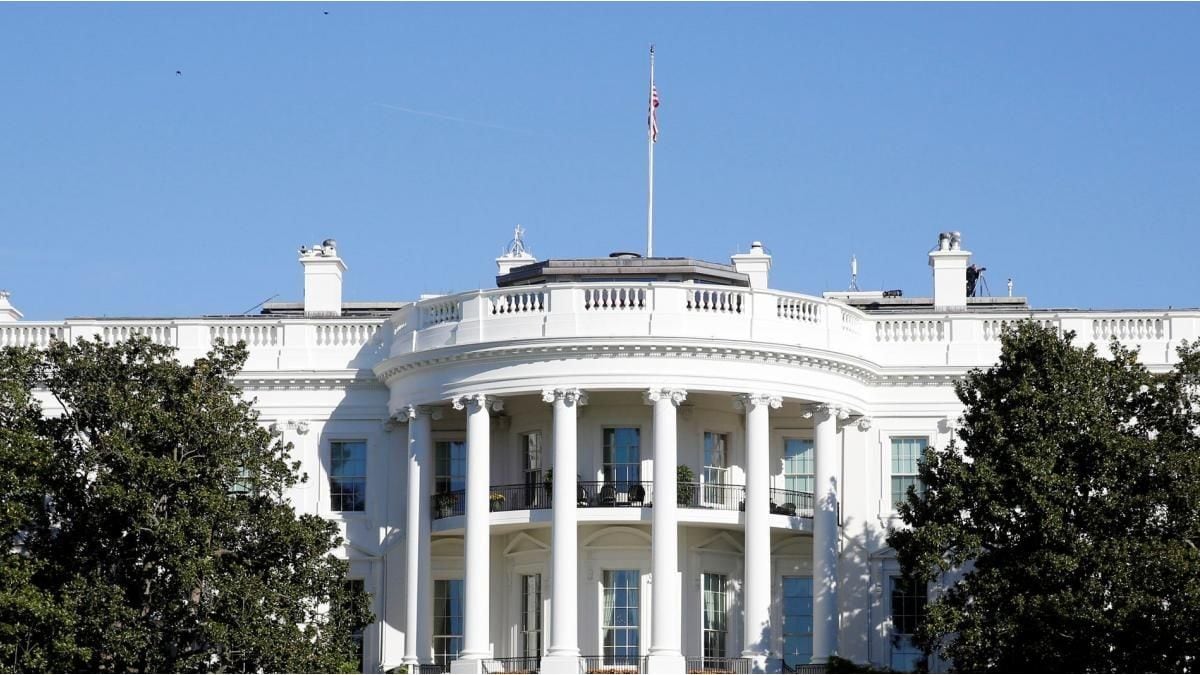 Estados Unidos le pone el ojo a una aceleradora china por financiar, según Washington, a un que se llevó secretos de Google