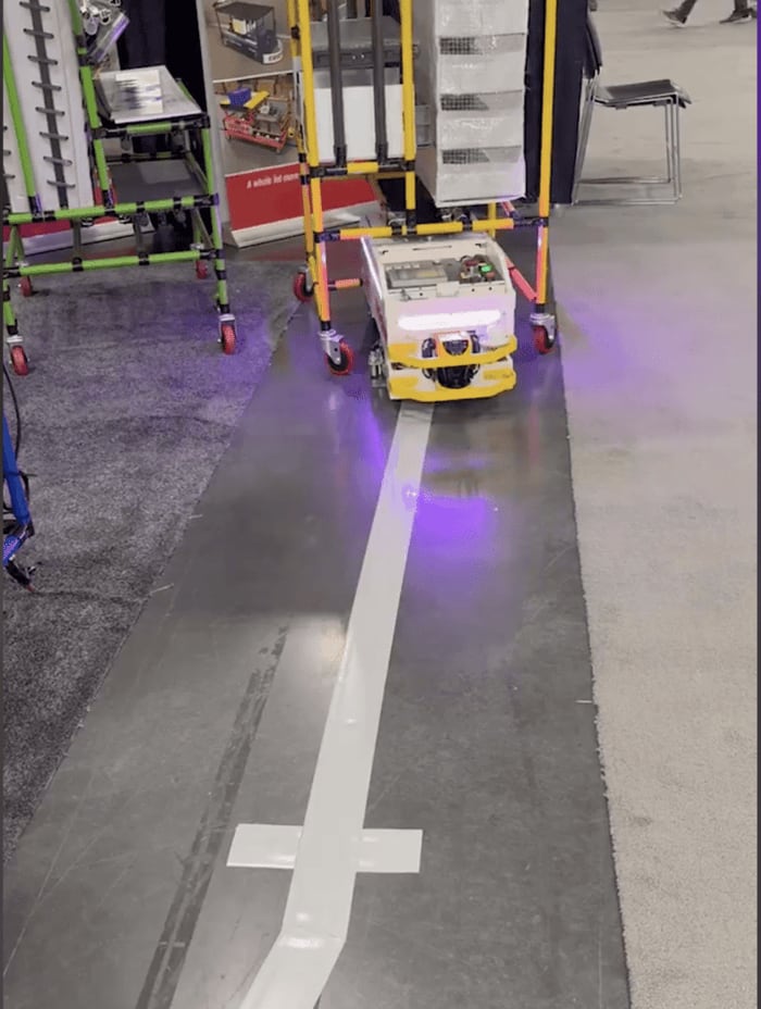 Intel gana tiempo para conservar los robots que mueven sus fábricas de chips