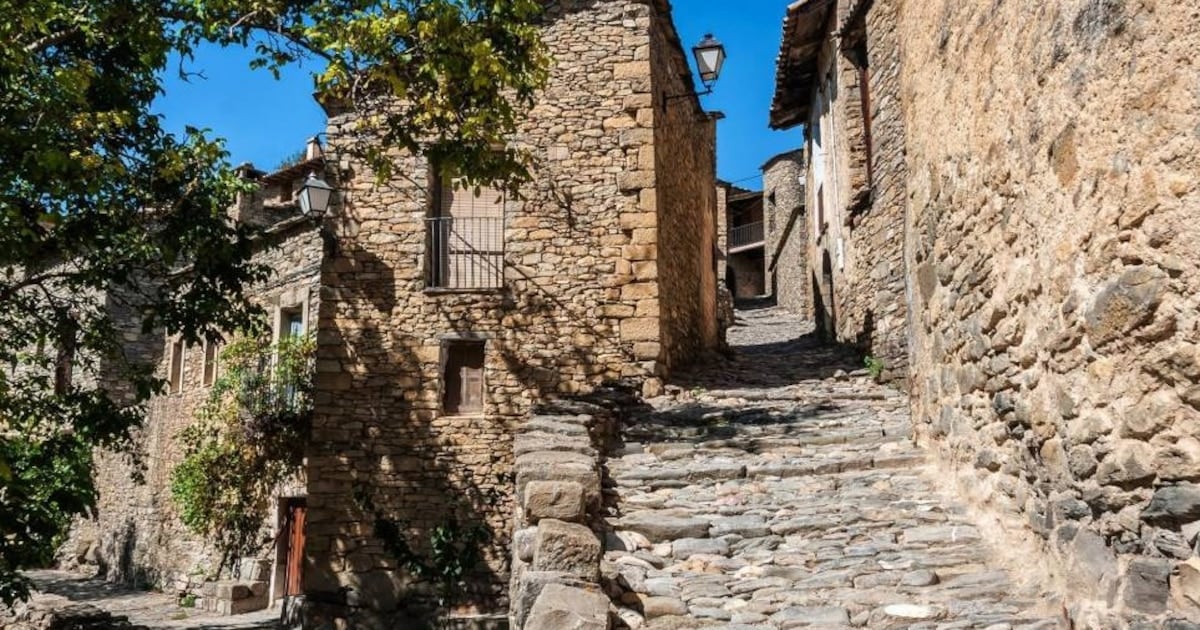 Montañana, la villa medieval de Huesca que conserva su Essence entre el río y la montaña